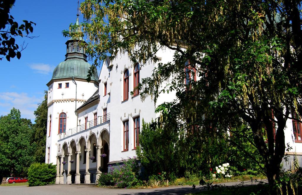 Hellidens Slott Hotel Tidaholm Exterior foto
